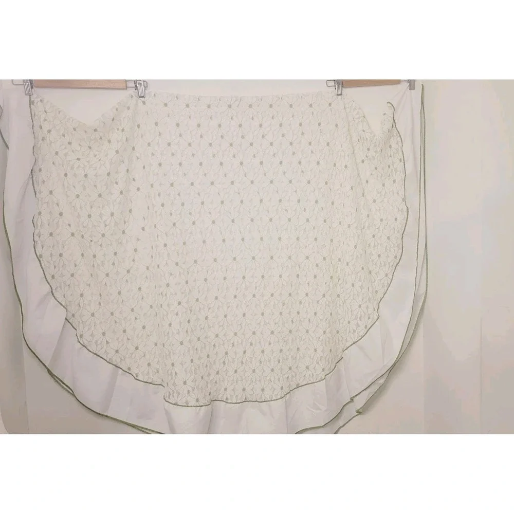 Vintage 60s 70s Round Lace Tablecloth & Apron Daisies Yellow Green White Retro‎